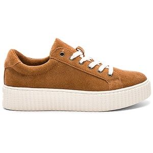 ❗️SOLD❗️ Splendid Ruth Sneaker